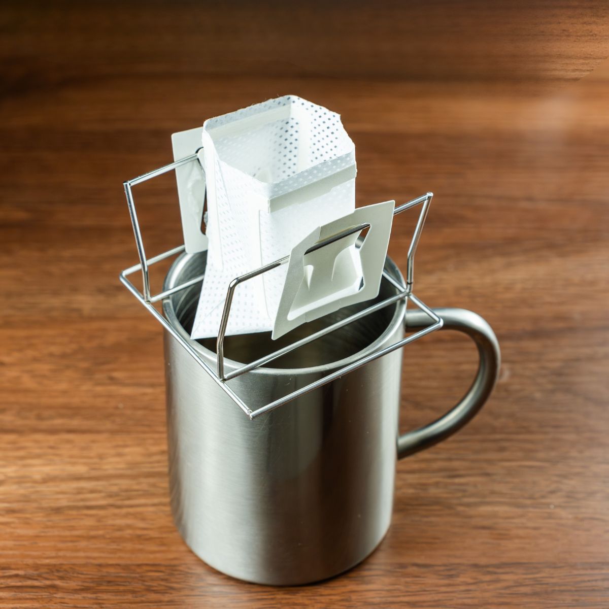 NEOUZA Kompakter Kaffeefilterhalter aus Edelstahl – versinkt nicht, tragbarer Ständer für Pour-over-Kaffee, Reisen, Camping, Büro