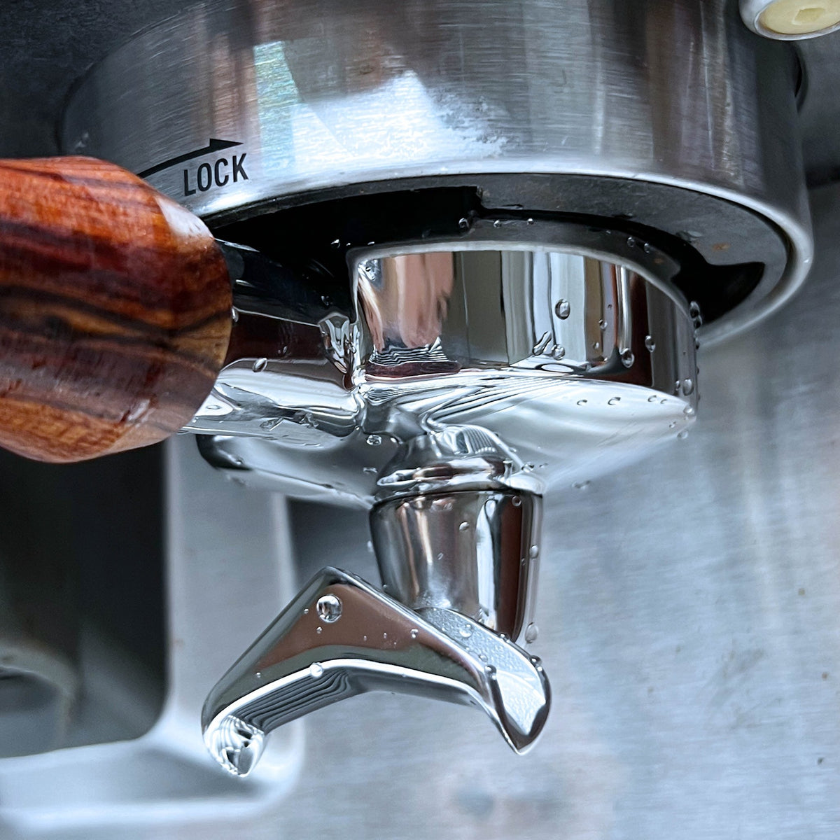 NEOUZA 54mm Portafilter for Breville Barista Express, Touch, Pro, BES880, BES878, BES875, BES870, BES840, BES810, BES500, Non-Pressurized Basket, Stainless Steel, Two Spouts - NEOUZA Official Website